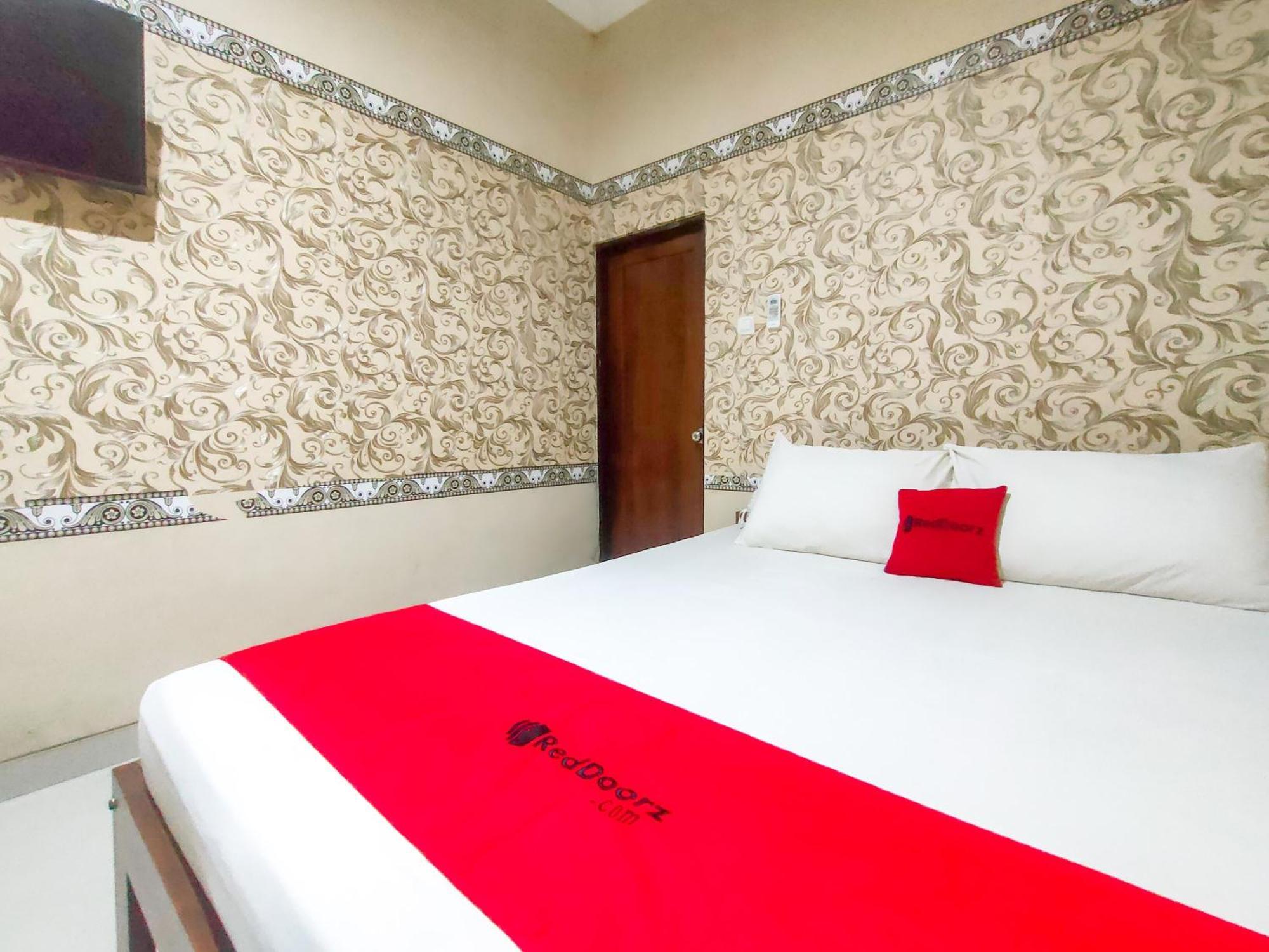 Reddoorz Syariah At Graha Adi Karya Kartasura Hotel Kartosuro Eksteriør billede