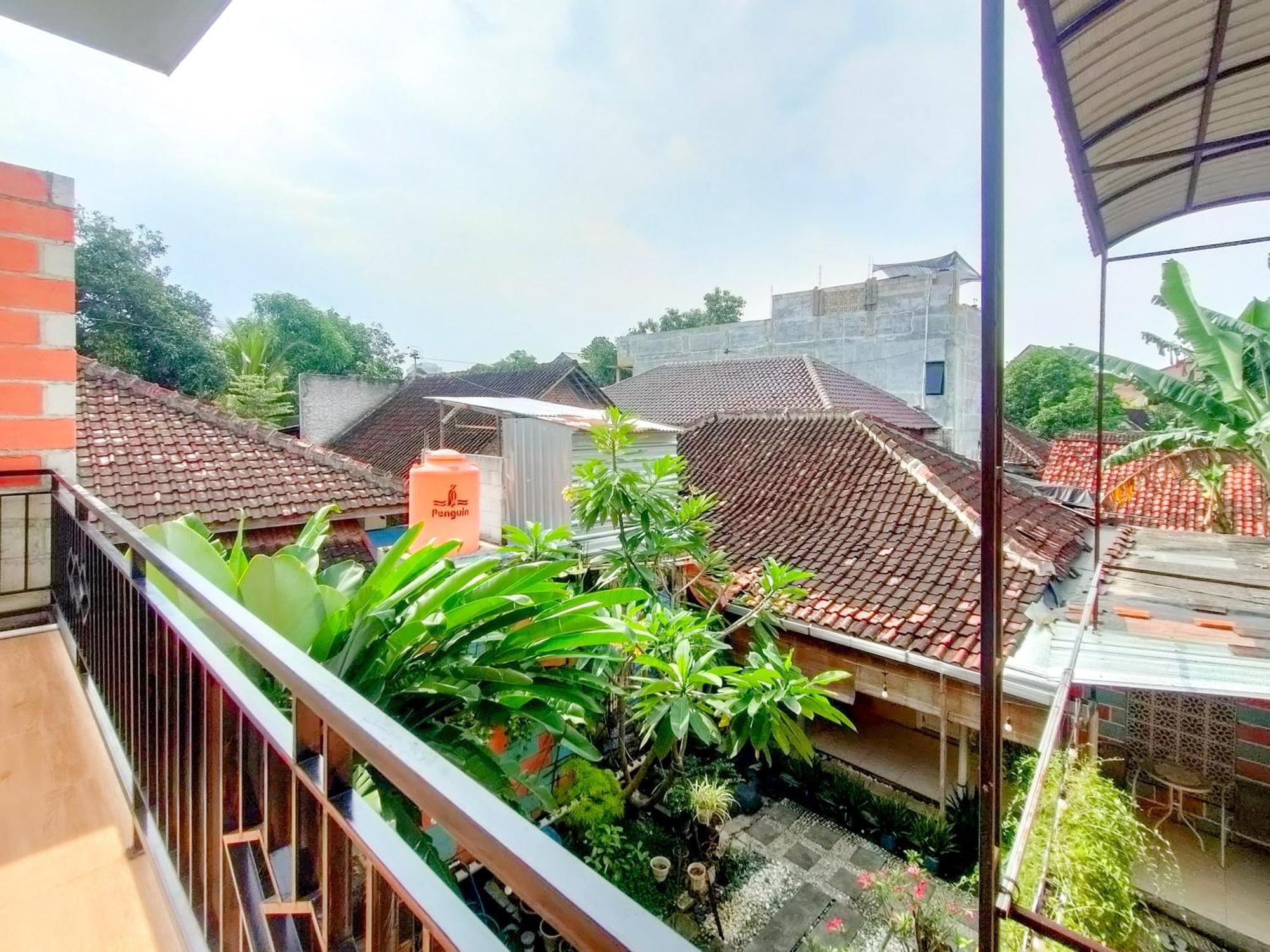 Reddoorz Syariah At Graha Adi Karya Kartasura Hotel Kartosuro Eksteriør billede